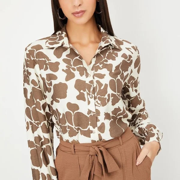Abstract Printed Spread Collar Casual Shirt